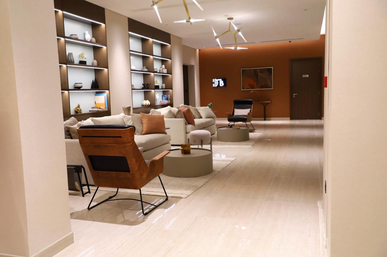 Stay By Latinem Luxury 2Br Holiday Home Cv B1309 Near Burj Khalifa Дубай Екстериор снимка