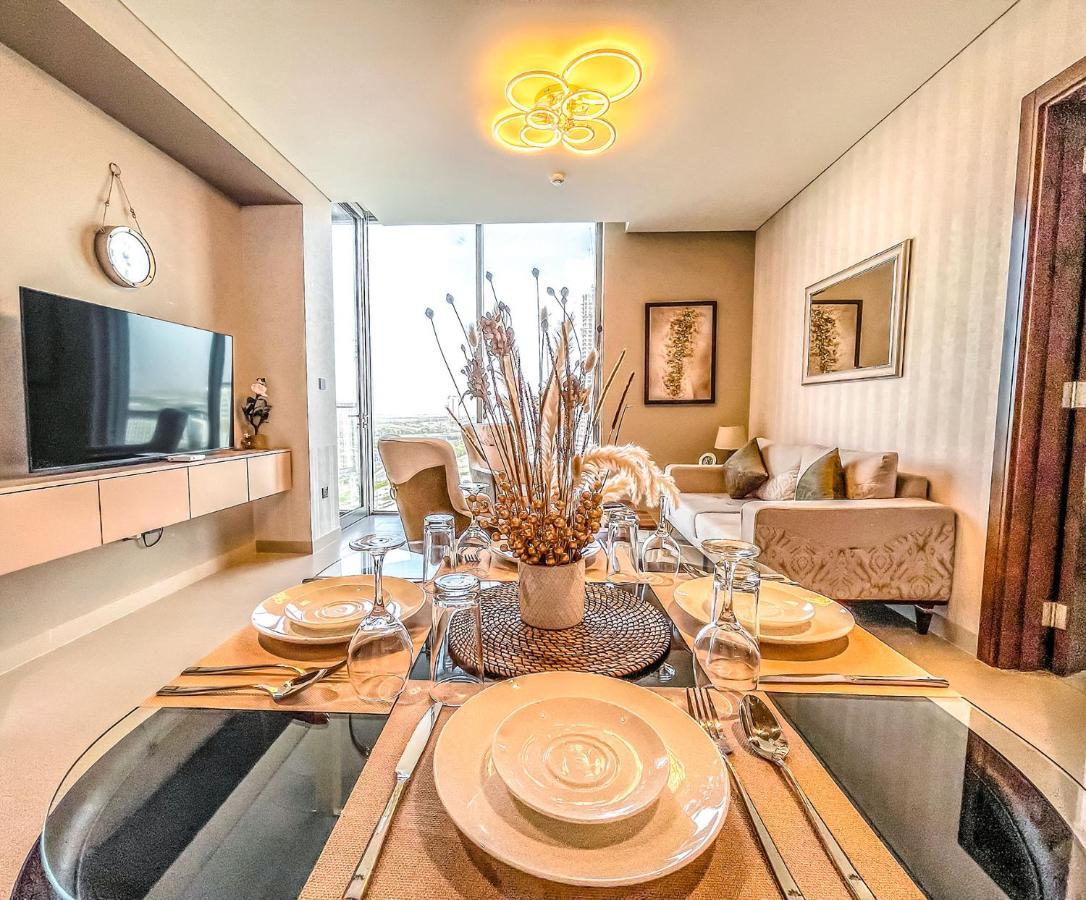 Stay By Latinem Luxury 2Br Holiday Home Cv B1309 Near Burj Khalifa Дубай Екстериор снимка